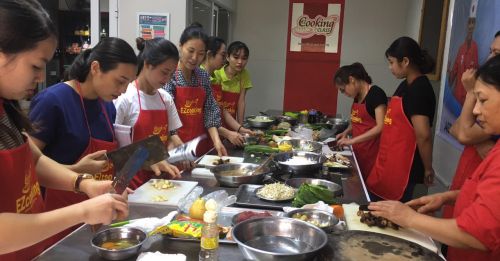 Khóa học nấu ăn gia đình thực hành | | Khóa học | EzCooking Class