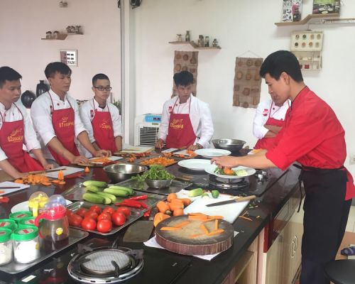 Địa chỉ uy tín dạy nghề đầu bếp chất lượng tại Hà Nội